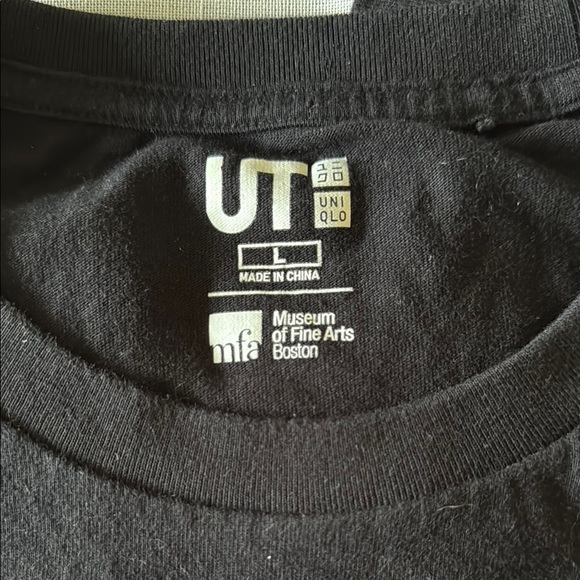 Hokusai Colors Graphic T-Shirt - Picture 2 of 2